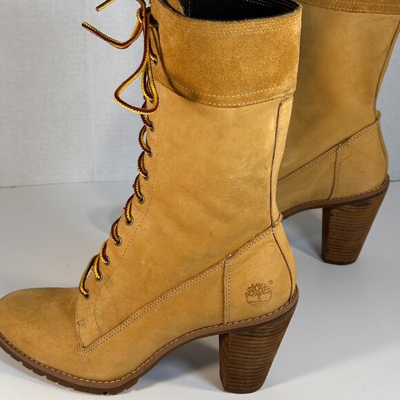 Women's Timberland Boots size 10 - Picture 14 of 16